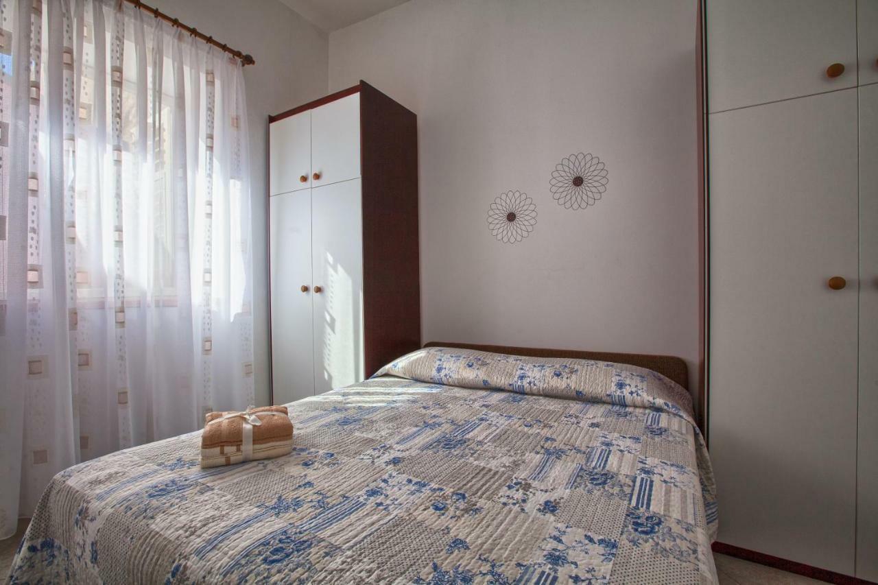 Apartment Rosy プーラ エクステリア 写真