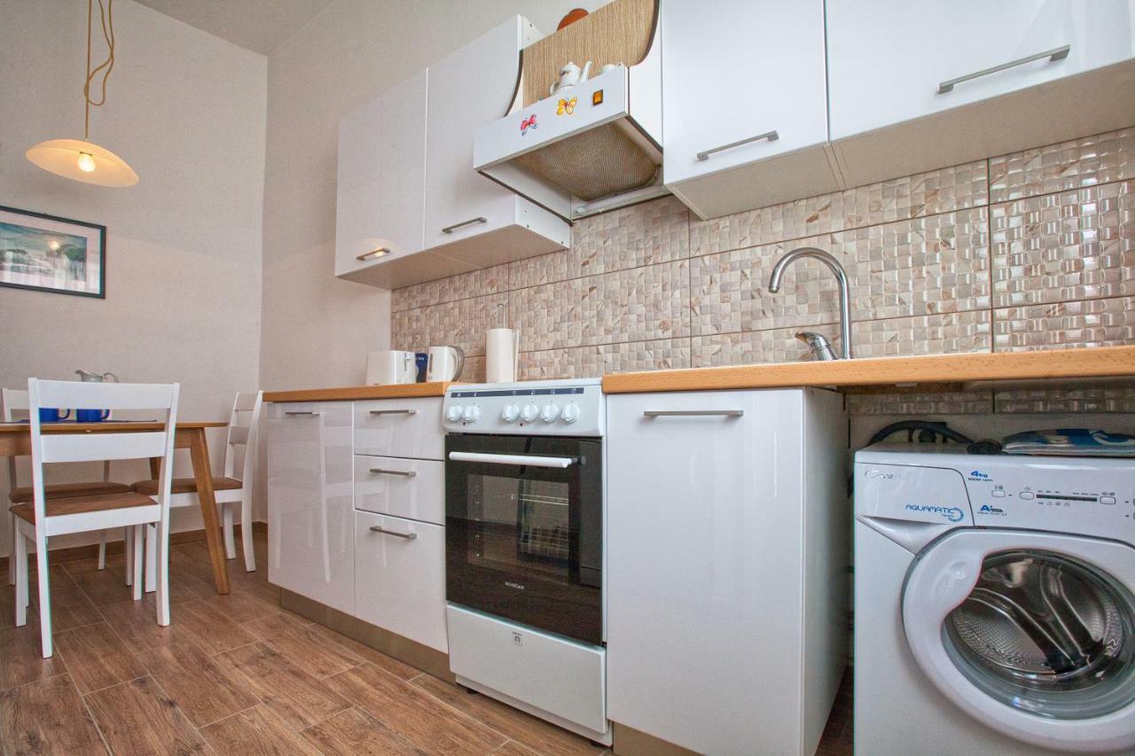 Apartment Rosy プーラ エクステリア 写真